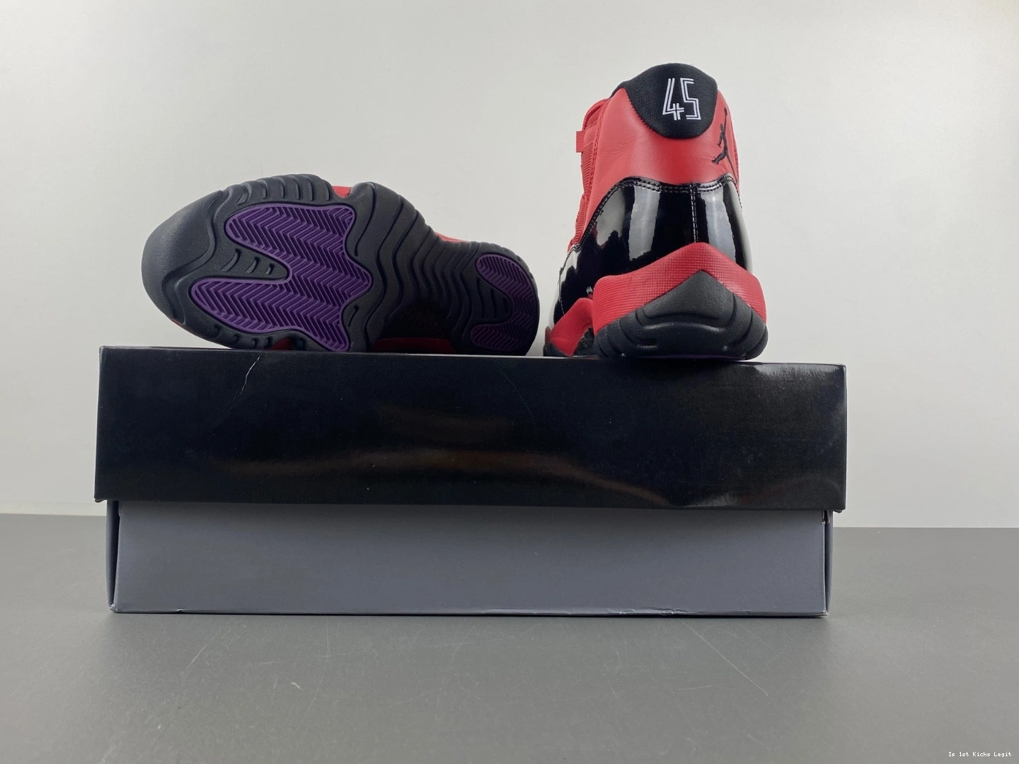 11 CT8012-600 Jordan Air 0422